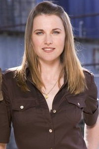   / Lucy Lawless 