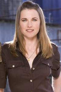   / Lucy Lawless