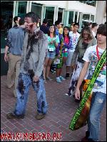 comic_con_wallkingdead.ru_028 (400x535, 63 kБ...)
